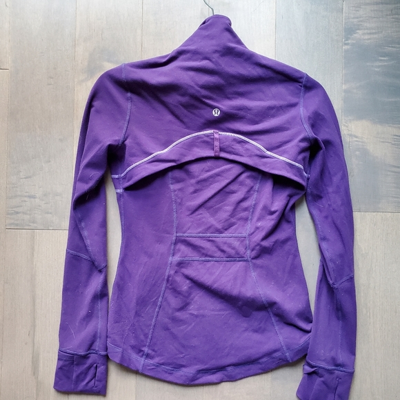 Lululemon purple sweater jacket - Picture 2 of 2